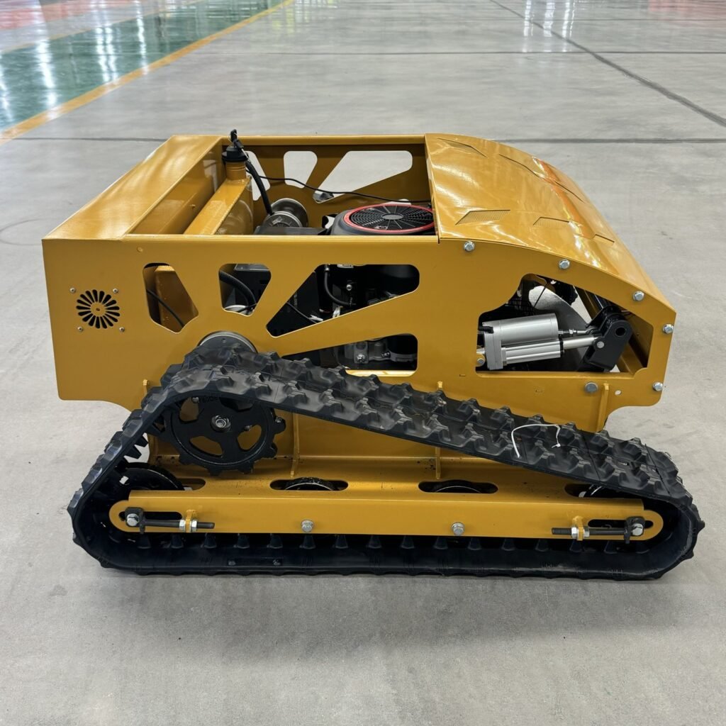 LG-750A Tracked Remote Control Mower